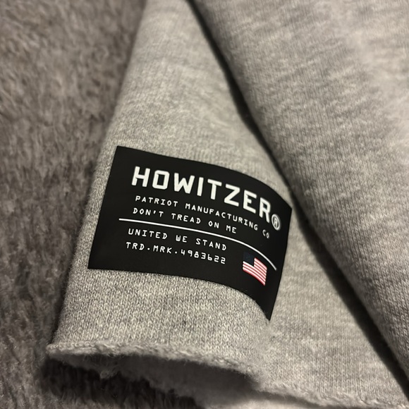 Howitzer Cropped Hoodie - Picture 2 of 4